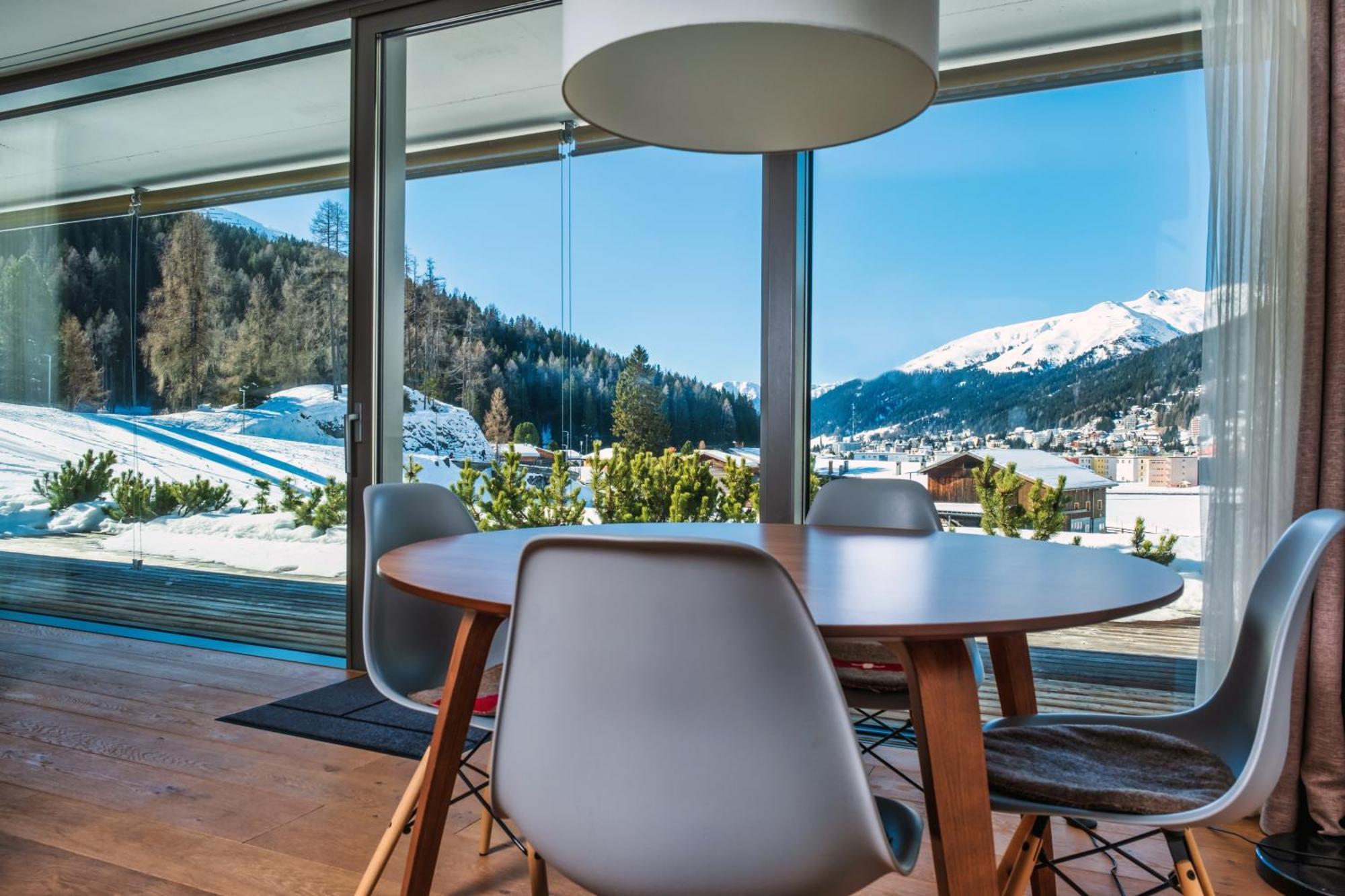 Luxury Panorama Apartment With Alpengold Spa Access Davos Exteriör bild
